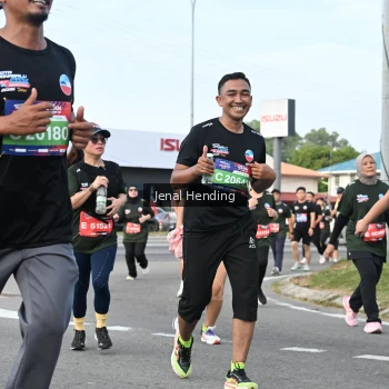 Runner Photo 3546160
