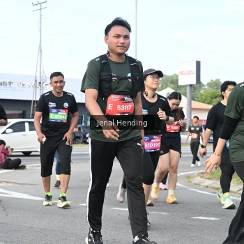 Runner Photo 3546163