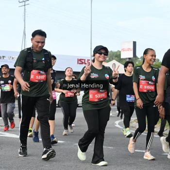 Runner Photo 3546168