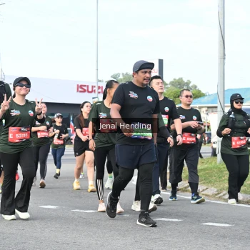 Runner Photo 3546170