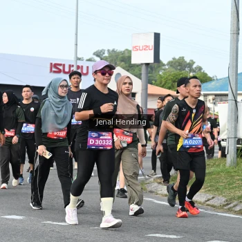Runner Photo 3546175