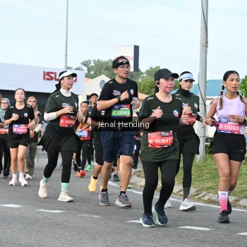 Runner Photo 3546181