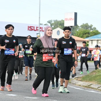 Runner Photo 3546183
