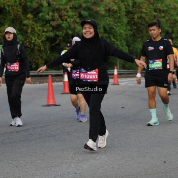 Runner Photo 3546184
