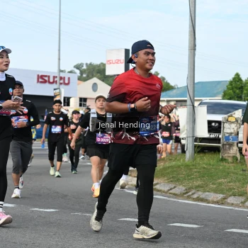 Runner Photo 3546186