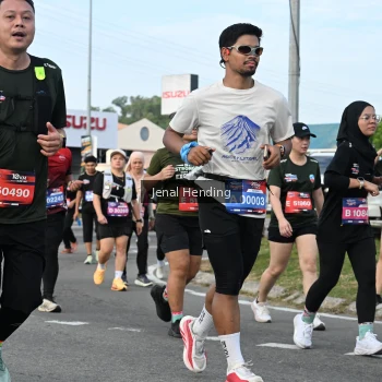 Runner Photo 3546188