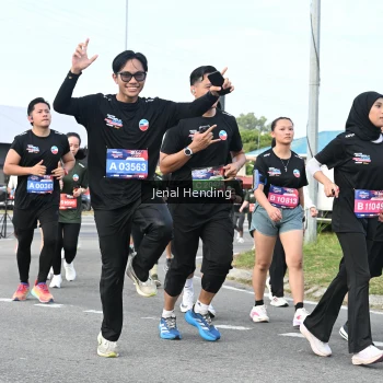 Runner Photo 3546197
