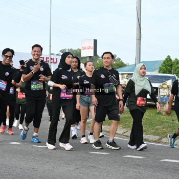 Runner Photo 3546199
