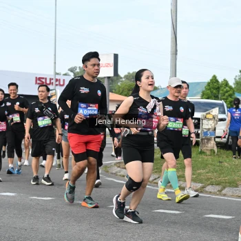 Runner Photo 3546201
