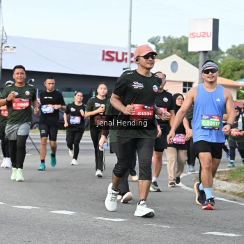 Runner Photo 3546219