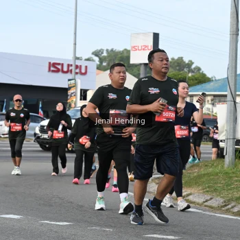 Runner Photo 3546227