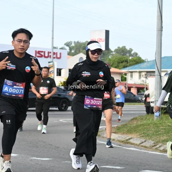 Runner Photo 3546231