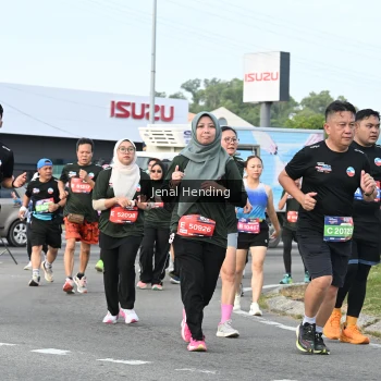 Runner Photo 3546246