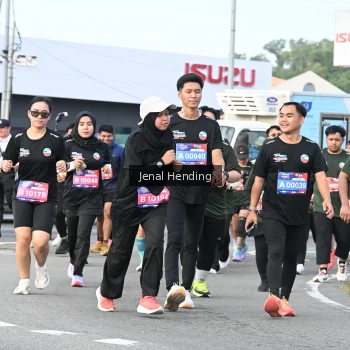 Runner Photo 3546259