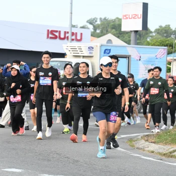Runner Photo 3546263