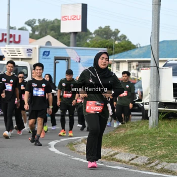 Runner Photo 3546265