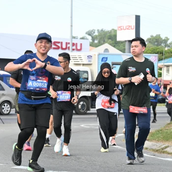 Runner Photo 3546279