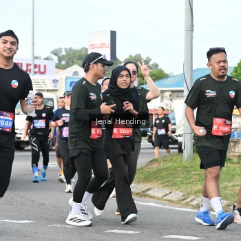Runner Photo 3546290