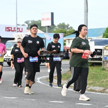 Runner Photo 3546314