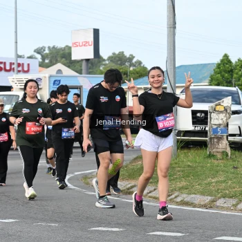 Runner Photo 3546317