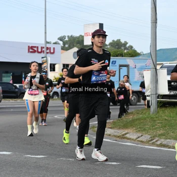 Runner Photo 3546322