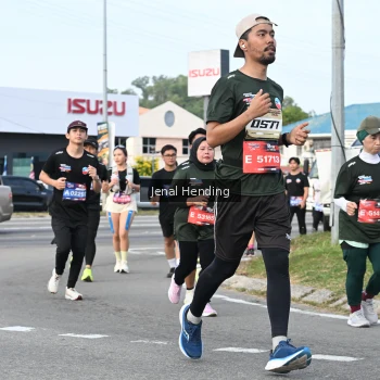Runner Photo 3546325