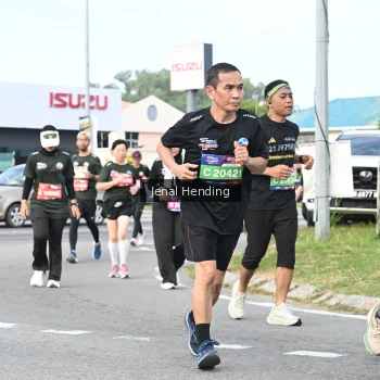 Runner Photo 3546328