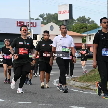 Runner Photo 3546333
