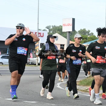 Runner Photo 3546337