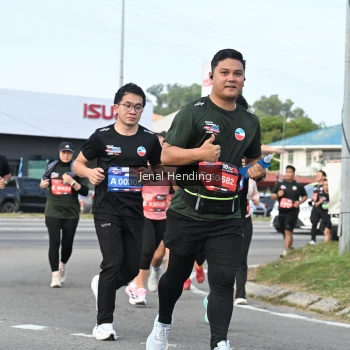 Runner Photo 3546339