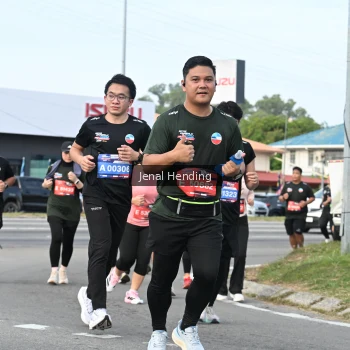 Runner Photo 3546340
