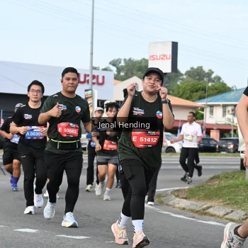 Runner Photo 3546342