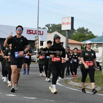 Runner Photo 3546344