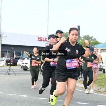 Runner Photo 3546355