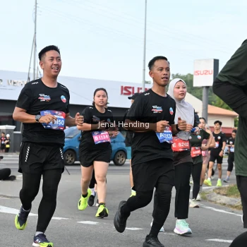 Runner Photo 3546357