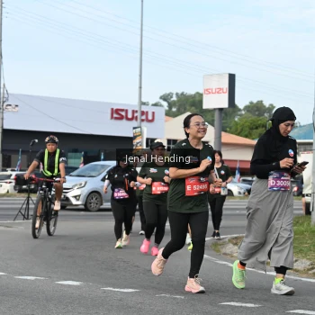 Runner Photo 3546359