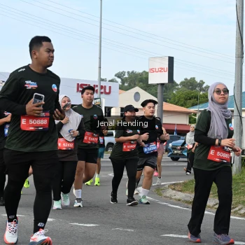 Runner Photo 3546362