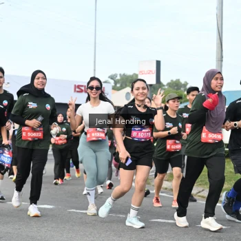 Runner Photo 3546375