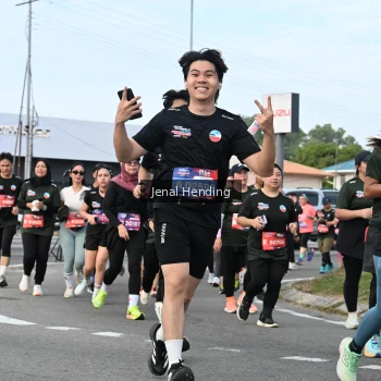Runner Photo 3546377