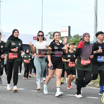 Runner Photo 3546379