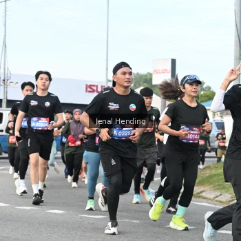Runner Photo 3546382