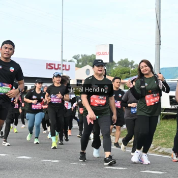Runner Photo 3546385