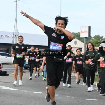 Runner Photo 3546389