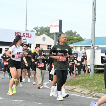 Runner Photo 3546428