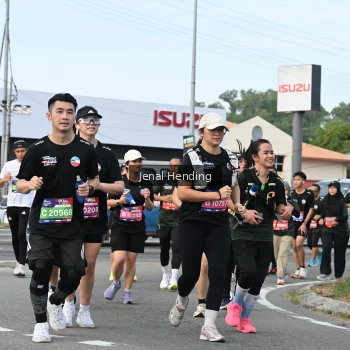 Runner Photo 3546439