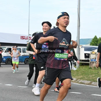 Runner Photo 3546453
