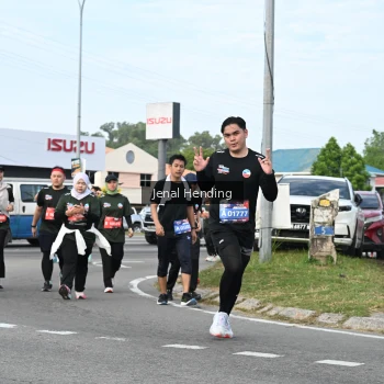 Runner Photo 3546467