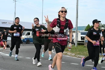 Runner Photo 3546473