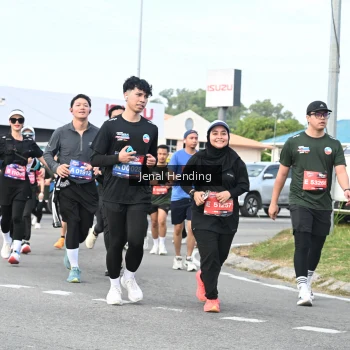 Runner Photo 3546494