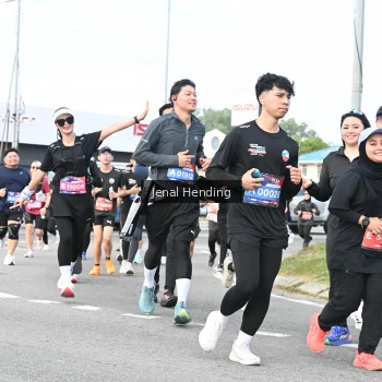 Runner Photo 3546497